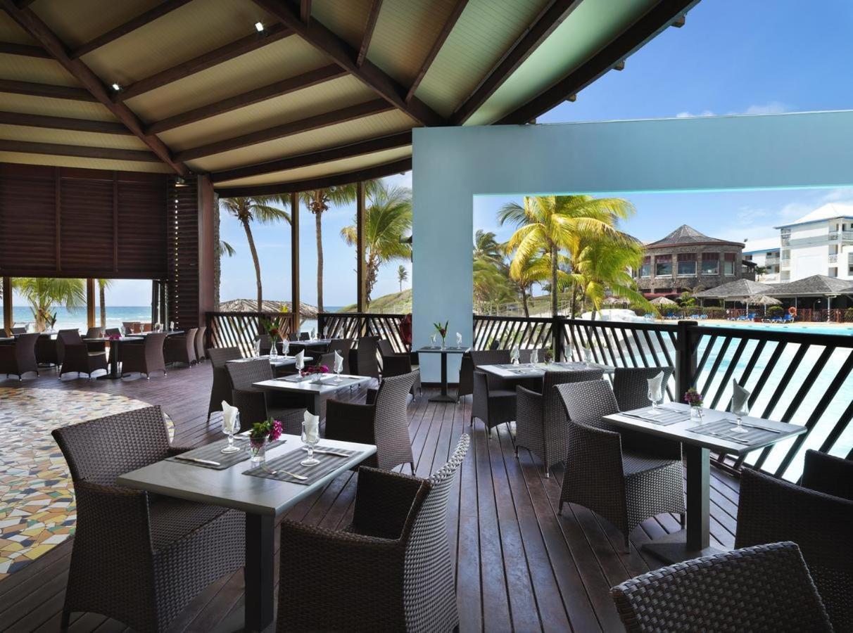 Romantique Et Bel Appartement En Bord De La Mer, Piscine Surveillee Et Belle Plage A 50M Saint-Francois  Exterior photo